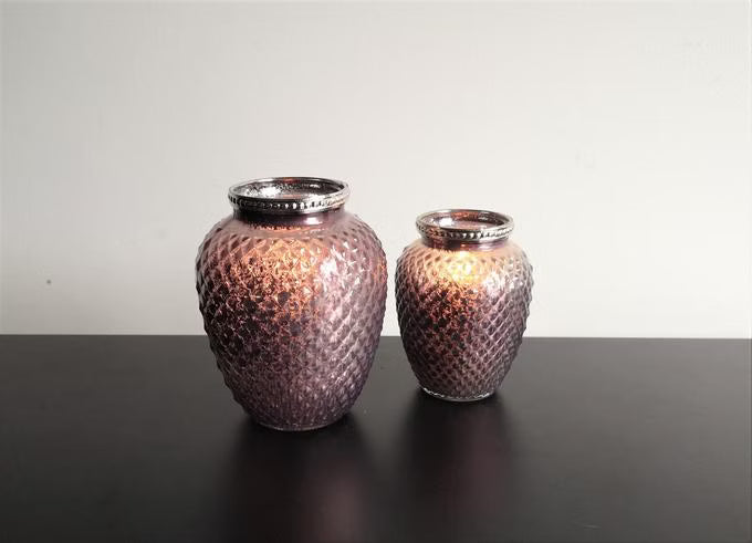 kleine Vase oder Teelicht in lila