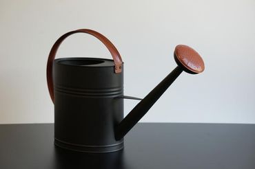 Giesskanne 10 Lt schwarz/braun (Aufsatz mit Schraubverschluss und Dichtung)