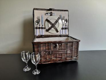 Picknick Koffer | 2 Personen | Weidenkorb dunkel | Picknick | Sommer | Geschenkidee 