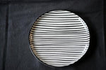 Teller | weiss & schwarz gestreift | Frühstücksteller | Stripes | Geschirr | ø 19.5cm