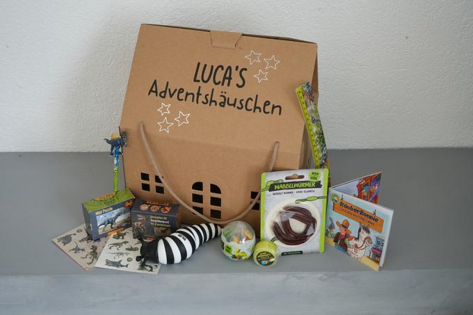 komplett gefülltes Adventshüsli für Jungs 4-5 Jahre