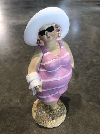 Beach Lady | Strandtuch | Hut | Sommer | rosa-weiss | stehend